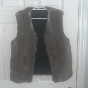 Aritzia Fur Vest